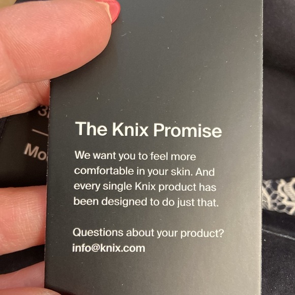 KNIX Lace Peony Revolution Wireless Bra - Picture 14 of 15